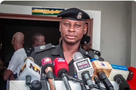 POLICE INVESTIGATE‎ALLERGED SUICIDE AT NIGERIAN LAW SCHOOL